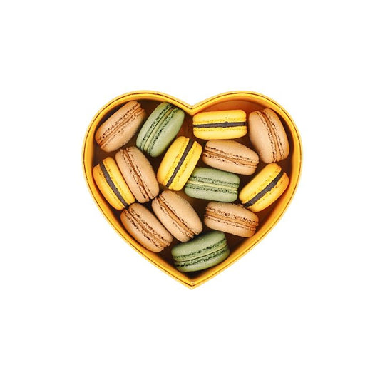 Heart Box Macaron of 12