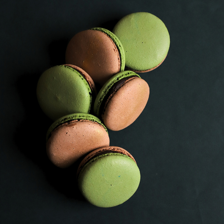 Dubai Pistachio Macaron